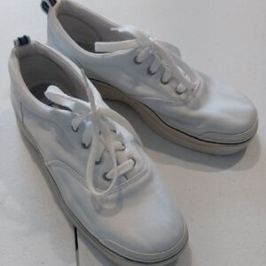 Keds White Canvas Classic Sneakers Sz 8 EUC